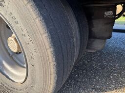 Renders RZOC 12.27 NA Rongen-Potholes / 20FT Container ...
