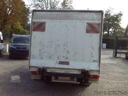 Nissan CAPSTAR
