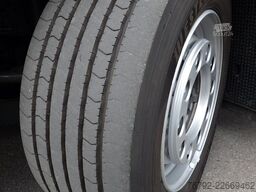 MERCEDES-BENZ 1833 LnR L-Fhs./Pritsche 7,35m/LBW 2to/Vollluftg