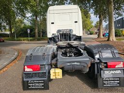 SCANIA R450 Highline