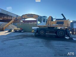 Liebherr A934C