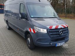 Mercedes-Benz 319 CDI lang