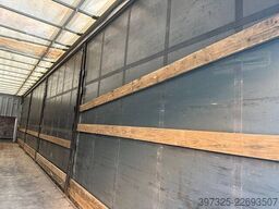 Krone 2 axle Curtainsider /  2 achse Planenauflieger