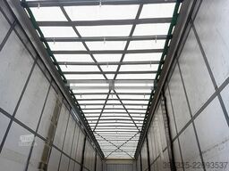 Kässbohrer Curtainsider / Planenauflieger