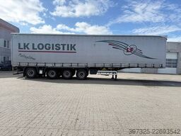Kässbohrer Curtainsider / Planenauflieger