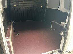 Opel Combo Cargo M 100 +Allwetter+RFK+SHZ+ BAR TZ