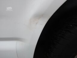 VOLKSWAGEN T6.1 lang / 1. Hand / PDC / Klima / FN: 220
