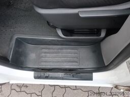 VOLKSWAGEN T6.1 lang / 1. Hand / PDC / Klima / FN: 190