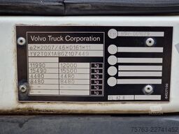 Volvo FL 250 4x2 - Box - Loadlift - A/C - Camera - Eu...