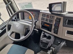 Volvo FL 250 4x2 - Box - Loadlift - A/C - Camera - Eu...