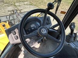 Volvo L30G