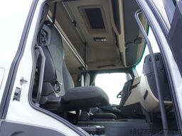 Mercedes-Benz Actros 1842 tractor unit / 2024