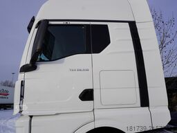 MAN TGX 28.510 6×2 / Sleeper cab