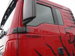 MAN TGX 33.640 6x4 tractor unit / GVM 70 t