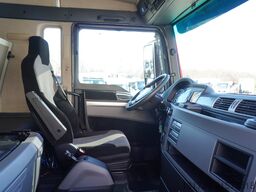 MAN TGX 33.640 6x4 tractor unit / GVM 70 t