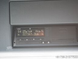 MAN TGS 18.440 tractor unit / 220 tho. km