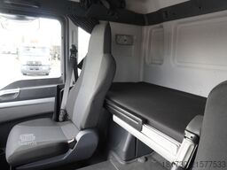 MAN TGS 18.440 tractor unit / 220 tho. km