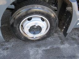 MAN TGL 8.190 4x2 / sleeper cab / 70 tho. km