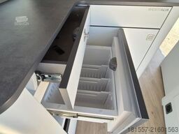 WESTFALIA Nugget PLUS Schlafdach AHK / Standheizung / Heck