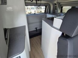 WESTFALIA Nugget PLUS Schlafdach AHK / Standheizung / Heck
