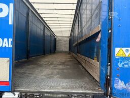 Schmitz Curtainsider / Planenauflieger / Gardin