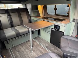 SALTY BLUE Ford Tourneo Titanium inkl. Premium Ausbau