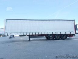 Kel-Berg 3 axle Curtainsider / Planenauflieger