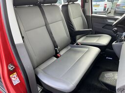 Volkswagen Transporter Kombi 2.0 TDI L1H1 Comfortline 9-pe...