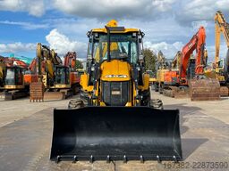 JCB 3DX 4WD hammerlines