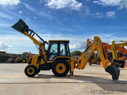 JCB 3DX 4WD hammerlines