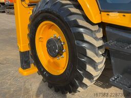 JCB 3DX 4WD hammerlines