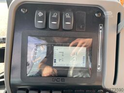 JCB 3DX 4WD hammerlines