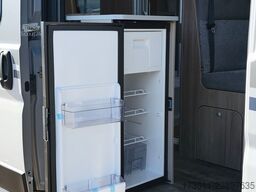 CARADO CV640 Pro+ Automat  140PS Markise ACC