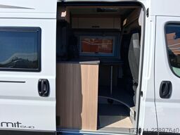 PÖSSL Summit 640 Citroen 140PS Lithium Solar Premium