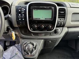 Renault trafic 1.6dci ambulance ziekenwagen