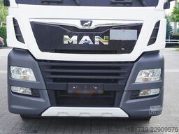 MAN TGX 26.510 6x2-4/ Curtainsider + trailer