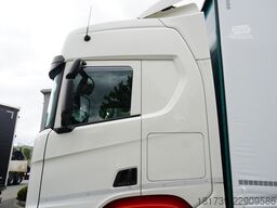SCANIA R540 6x2 / Curtainsider 19 EPAL/ cap 16t