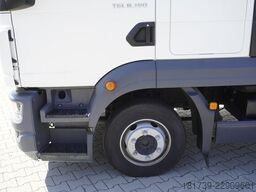 MAN TGL 8.190 4×2 / sleeper cab / 80 tho. km