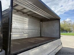 MERCEDES-BENZ ATEGO 1224 L Getränkekoffer 5,3 m LBW 2 T*AHK