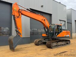 Doosan DX225LC-7