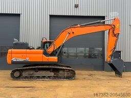 Doosan DX225LC-7