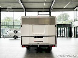 Brian James Trailers RACE TRANSPORTER 7 | 397-6023-35-3-10-W | TRIDEM | ZUSATZRAMPEN 600X235X199CM 3500KG GESCHLOSSENER AUTOTRAILER | WEISS