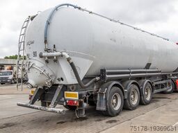 SPITZER SILO EUROVRAC-SK2460 - 60M³+5COMP