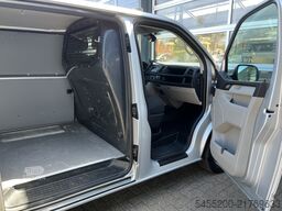 Volkswagen Transporter 2.0 TSI L2H1 Benzine Dubbele Schuif...