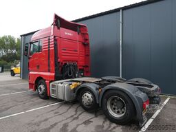 MAN TGX 24.420 6x2 651.800km