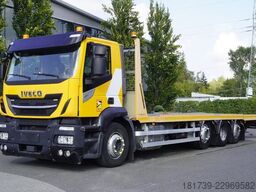 Iveco Stralis 420 8x2 / Fiault tow truck body