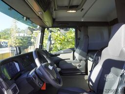 MAN TGM 26.320 6×2-4/NEW platform tow truck