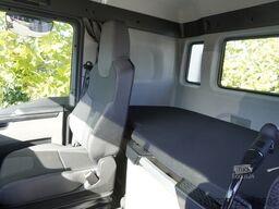 MAN TGM 26.320 6×2-4/NEW platform tow truck