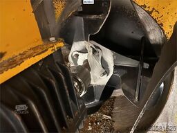 Dalen snow blower w/ Hardox steel. Slightly used.