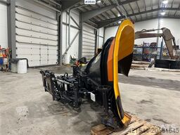  Øveraasen DEHS 285 snow plow